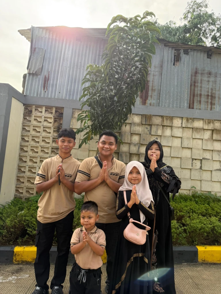 044dc7b0-acae-49d5-bb73-04c9acf98d57.jpg